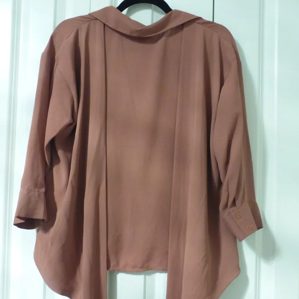 FOREVER 21 rosy pink three quarter sleeve oversized v-neck blouse - Picture 7 of 11